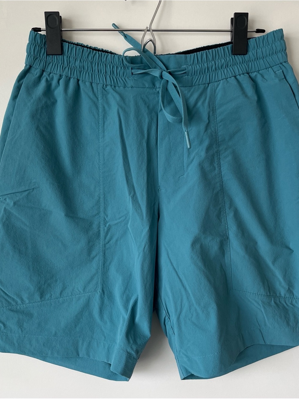 (SOLD) Lululemon Teal Drawstring Athletic Shorts